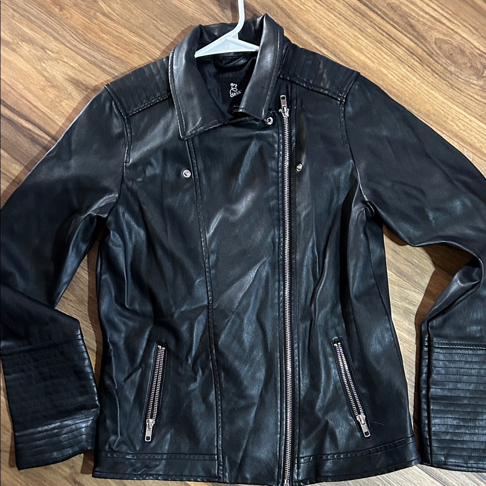 Art Class Sleek Black Faux Leather Jacket - Picture 4 of 5